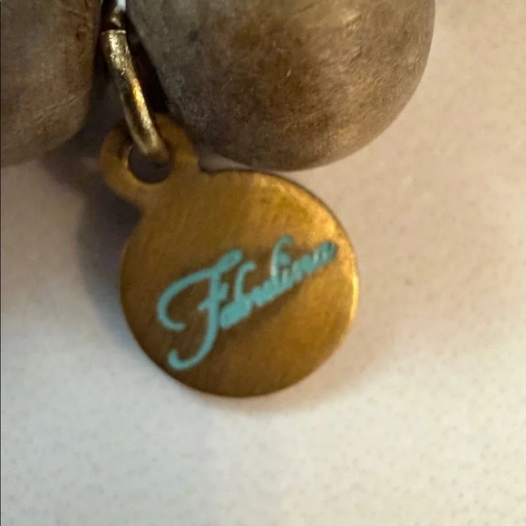 Elegant bright Green and olive green Beaded Bracelet - Picture 2 of 5